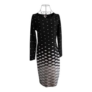 Lularoe Debbie Dress Sz Medium Diamond Midi Long Sleeve Cocktail Business Casual